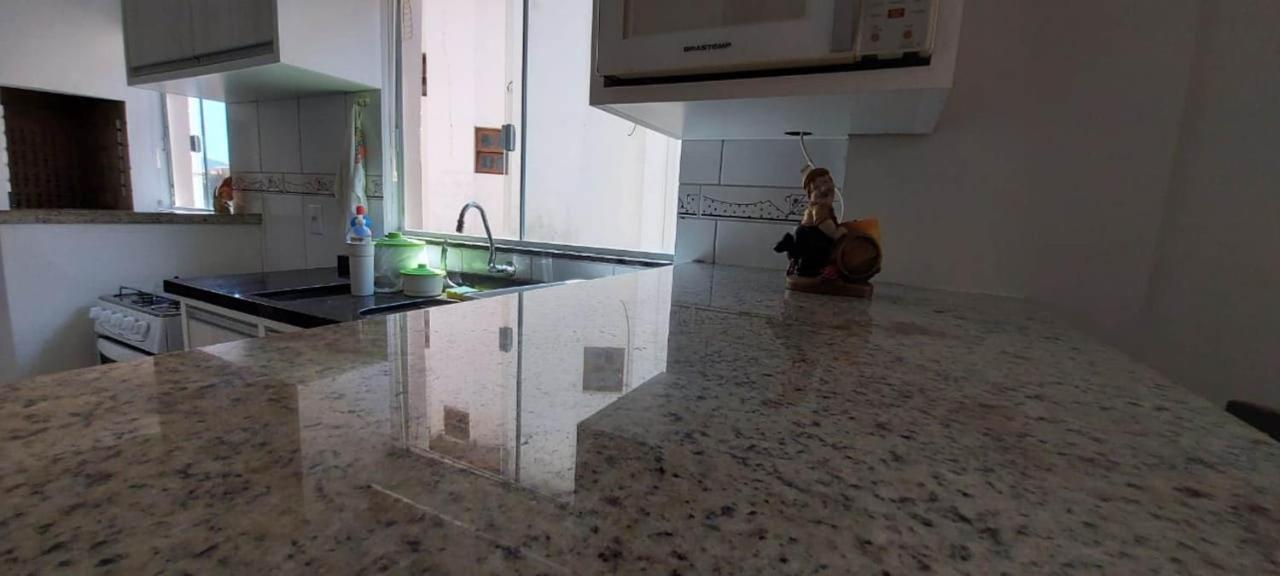 Aconchegante Apartamento Pe Na Areia Na Praia De Ingleses Gaivotas 70M Do Mar Florianópolis Exterior foto